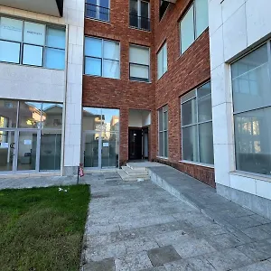  Apartment Thyamis